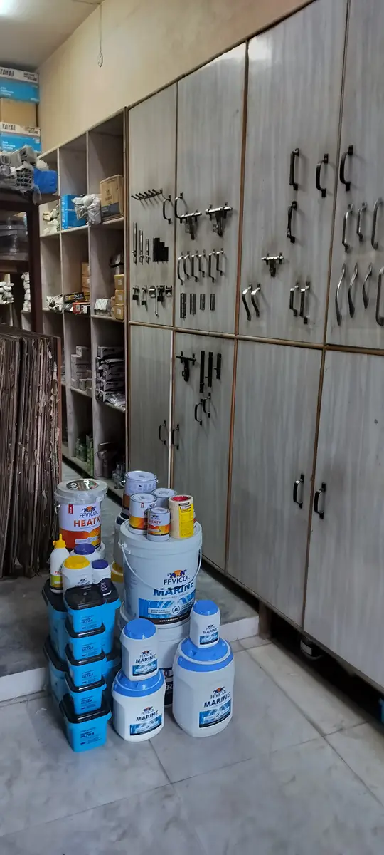 Cabinet & Furniture Hardware in stock at Nitin Plywood House, Delhi