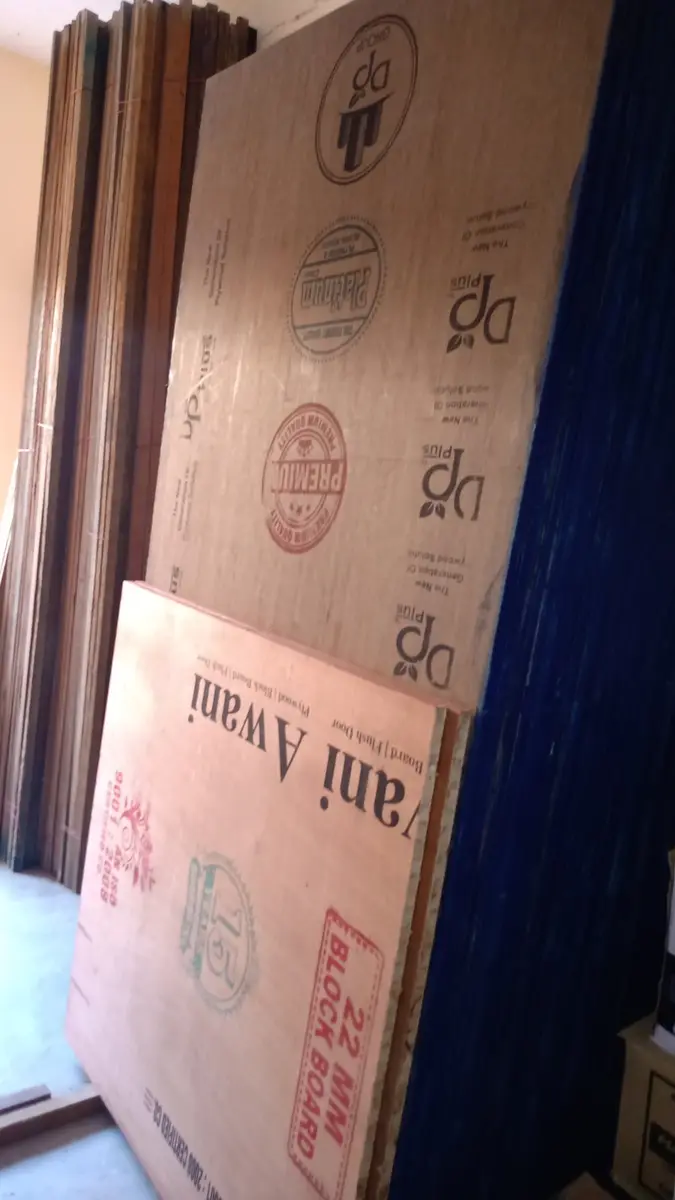 Block Board in stock at Nitin Plywood House, Delhi