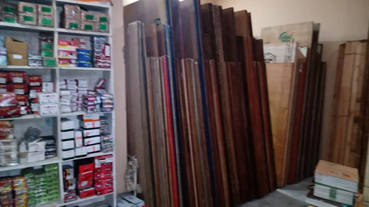 Sunmica & Laminates in stock at Nitin Plywood House, Delhi